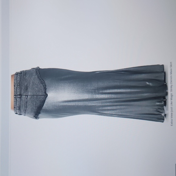 Denim Maxi Skirt - Picture 4 of 4